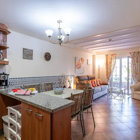 Apartment La Quinta Ii By H *