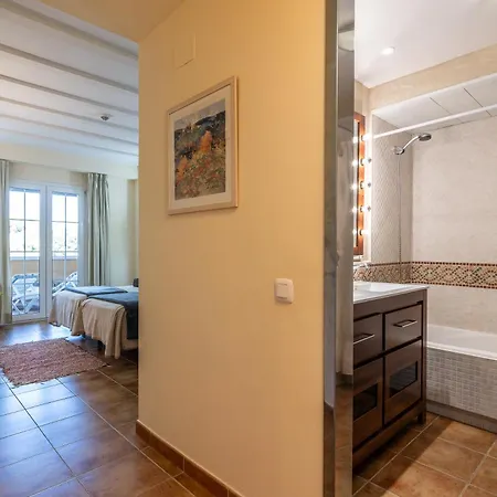 Apartment La Quinta Ii By H *